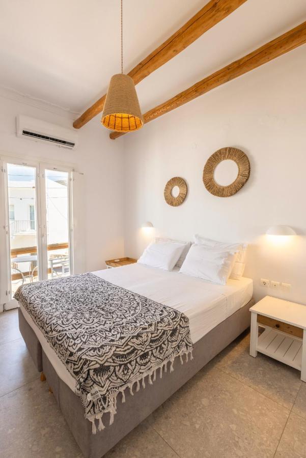 Parosquare Central Suites Extérieur photo